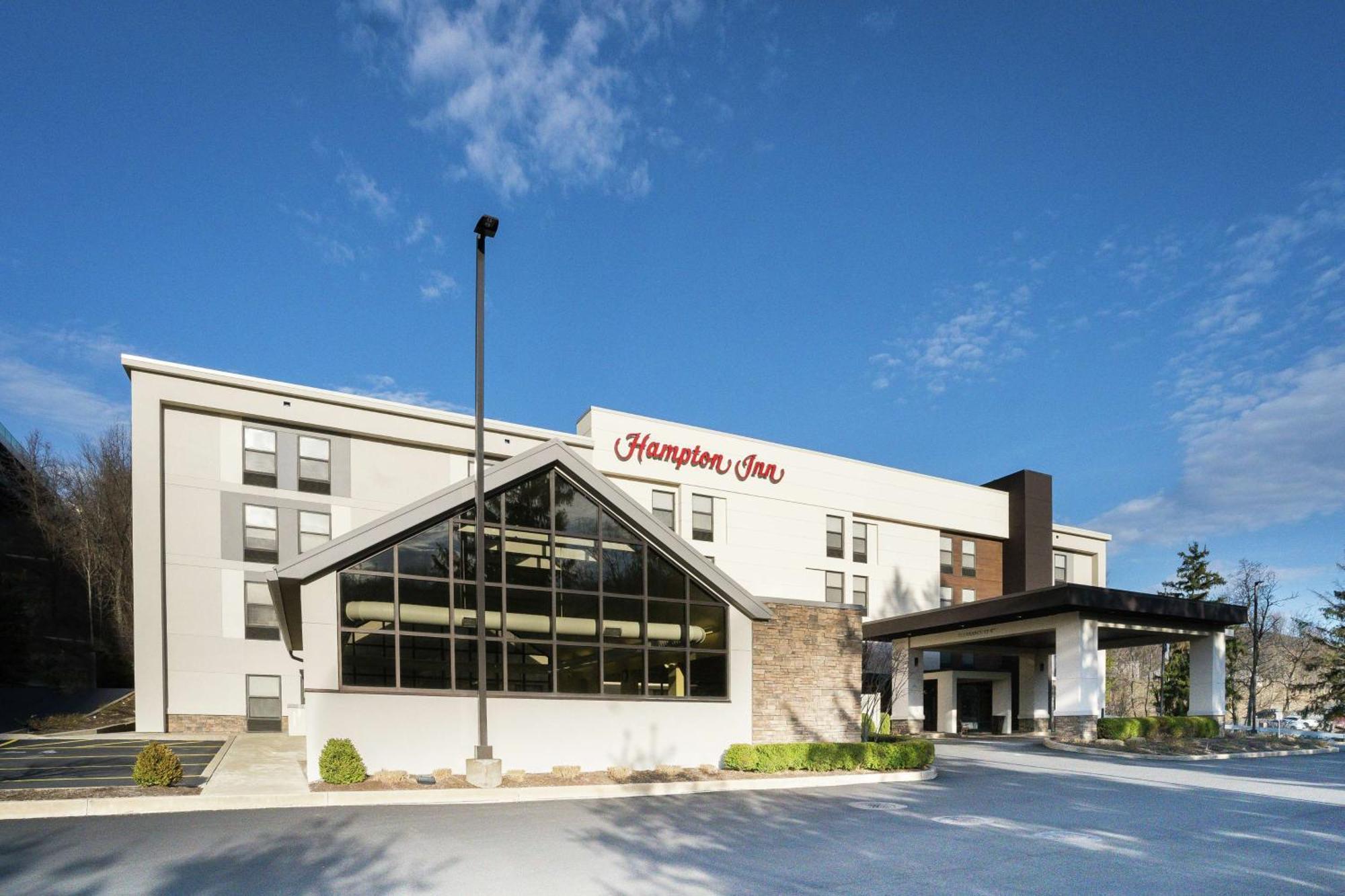 Hampton Inn Clarks Summit Экстерьер фото